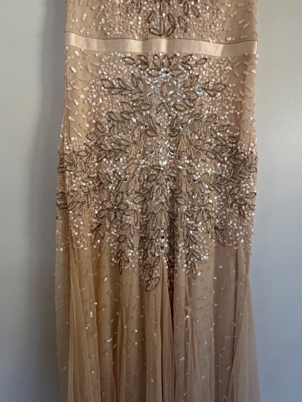 Adrianna Papell beaded gown - Picture 9 of 12